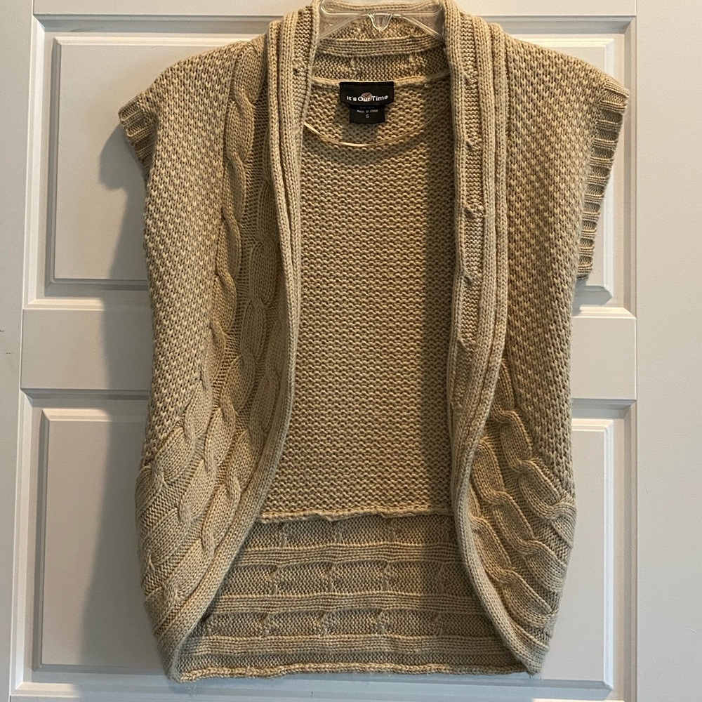 Short Sleeve Sweater Vest